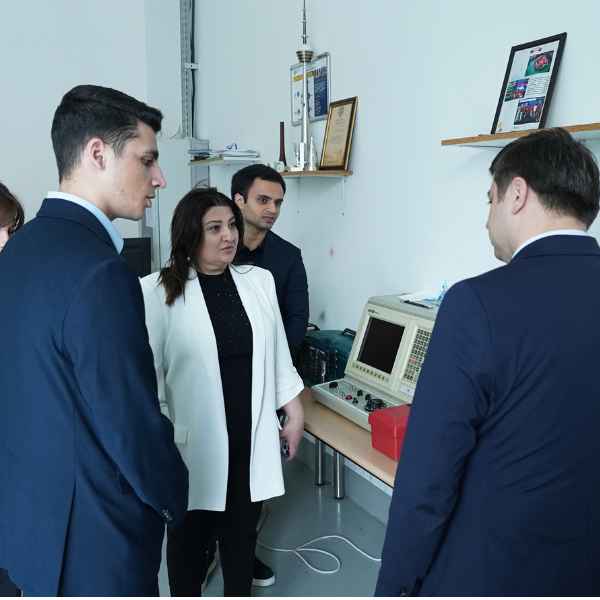 AzeRobot Education ilə əməkdaşlıq memorandumu imzalandı.