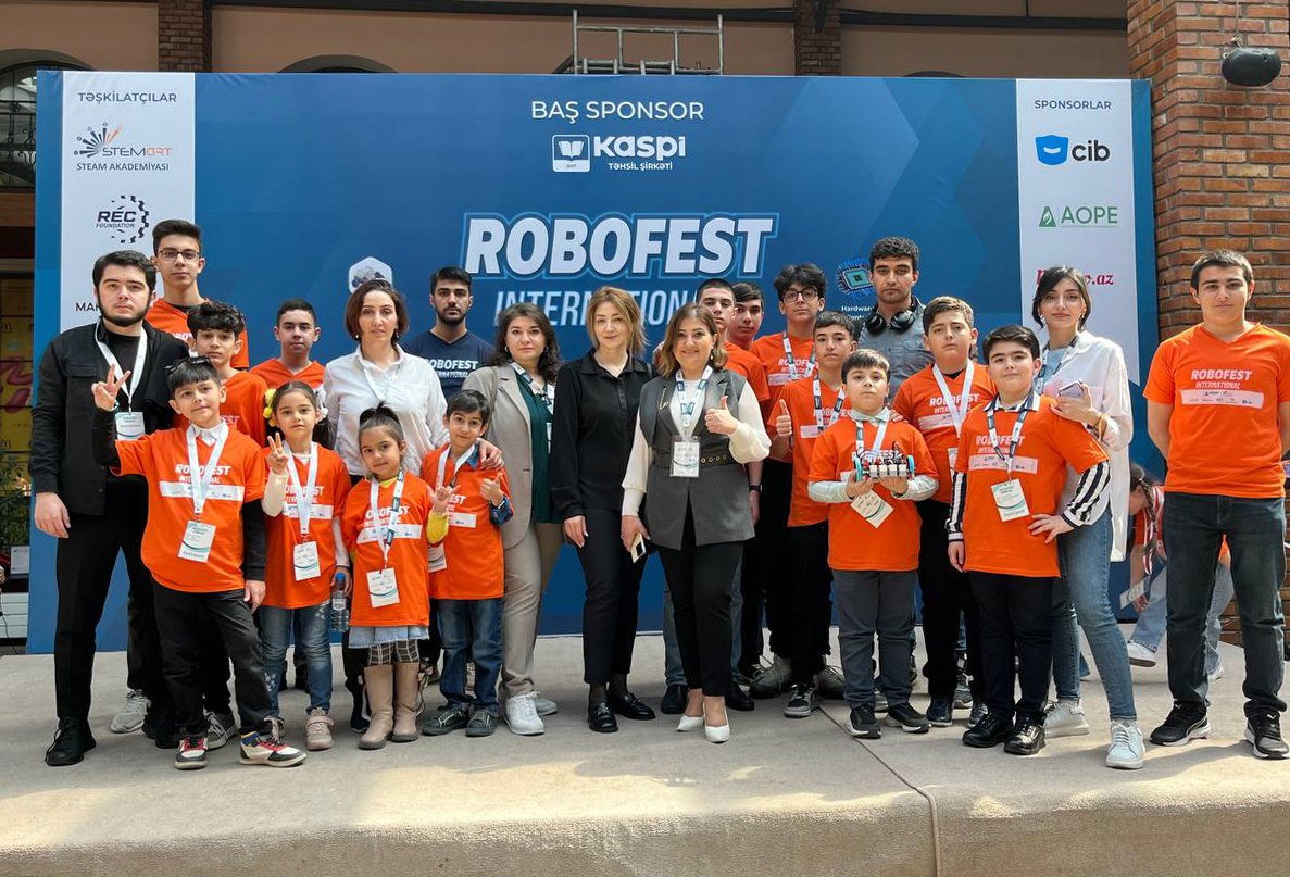 Robofestden 10 medallıq qabiliyyət